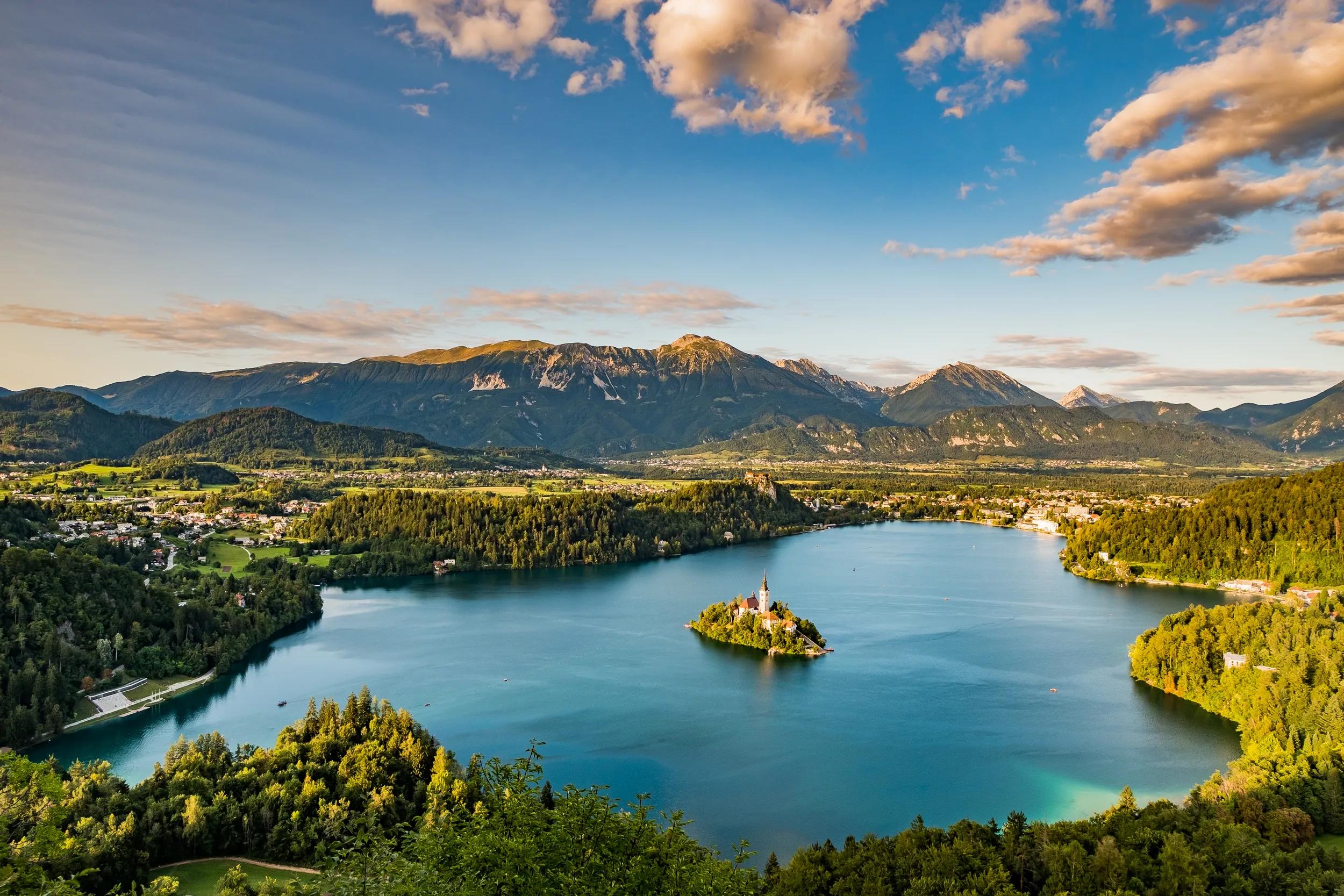 Jewels of Slovenia with Croatian Island Discovery