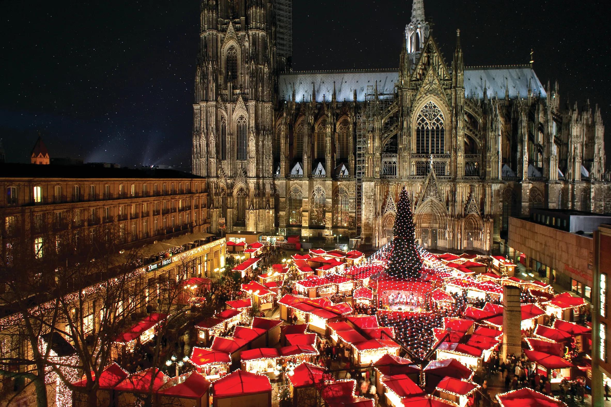 Festive Christmas Markets with Christmas & New Year’s Eve Cruise